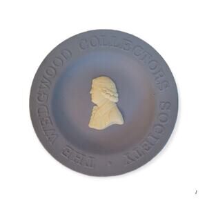 Wedgwood Plate Jasperware Collectors Society Blue Cameo Small Made in England